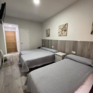 Private Bathroom Triple Room